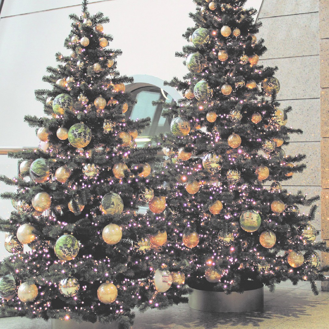 Indent Only - Giant Exclusive Christmas Tree image 3